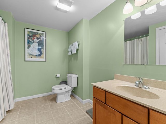 29 Coldspring Dr B, Sutton, MA 01590