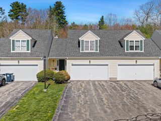 29 Coldspring Dr B, Sutton, MA 01590