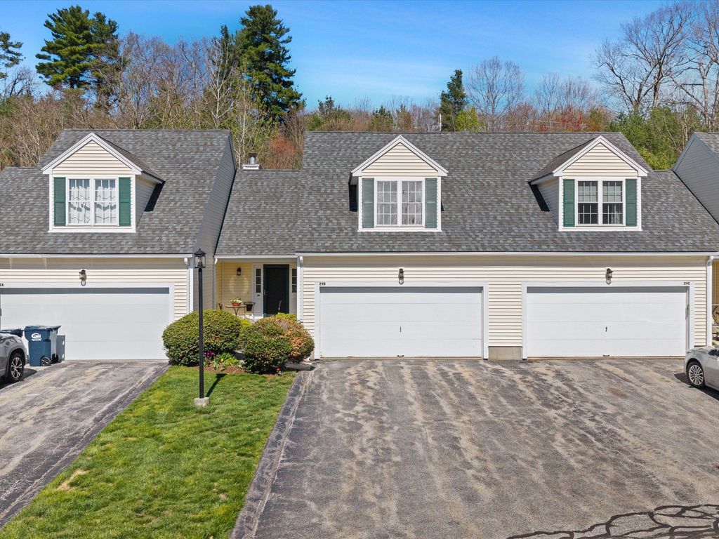 29 Coldspring Dr B, Sutton, MA 01590