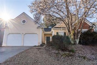 1062 Glen Chase Drive, Lawrenceville, GA 30044
