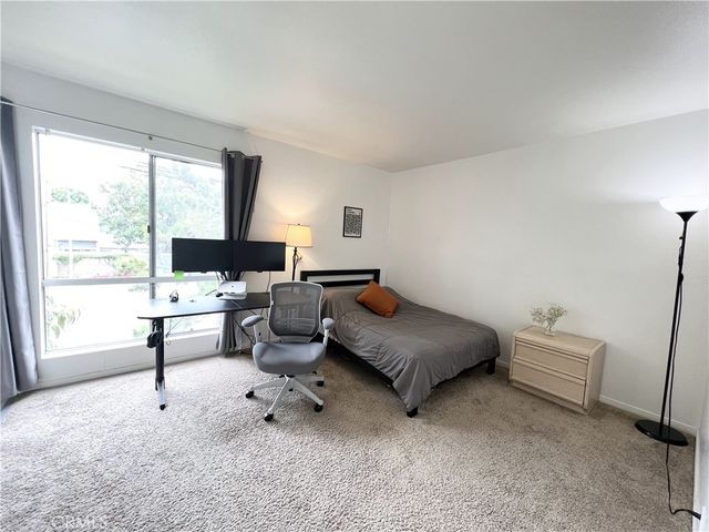 2847 S Fairview Street H, Santa Ana, CA 92704