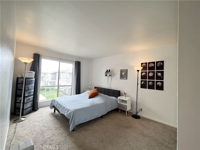 2847 S Fairview Street H, Santa Ana, CA 92704