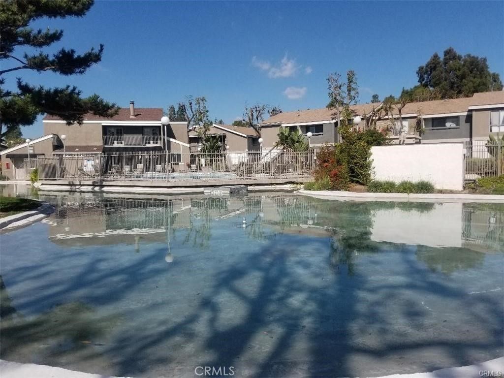 2847 S Fairview Street H, Santa Ana, CA 92704