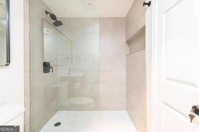 1 Biscayne Drive 304, Atlanta, GA 30309