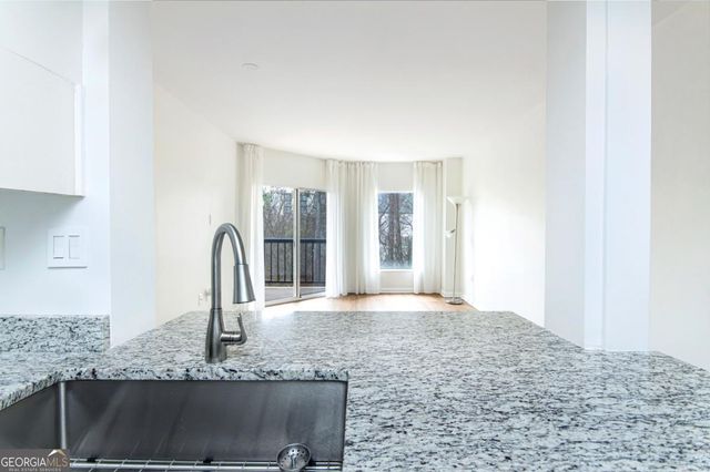 1 Biscayne Drive 304, Atlanta, GA 30309