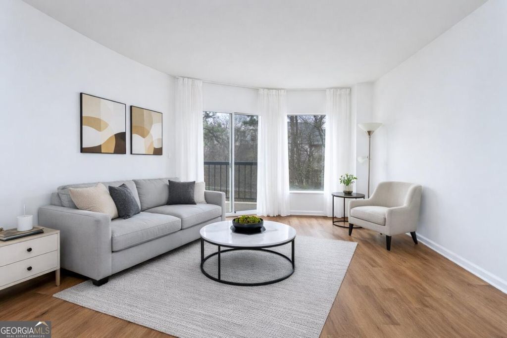 1 Biscayne Drive 304, Atlanta, GA 30309