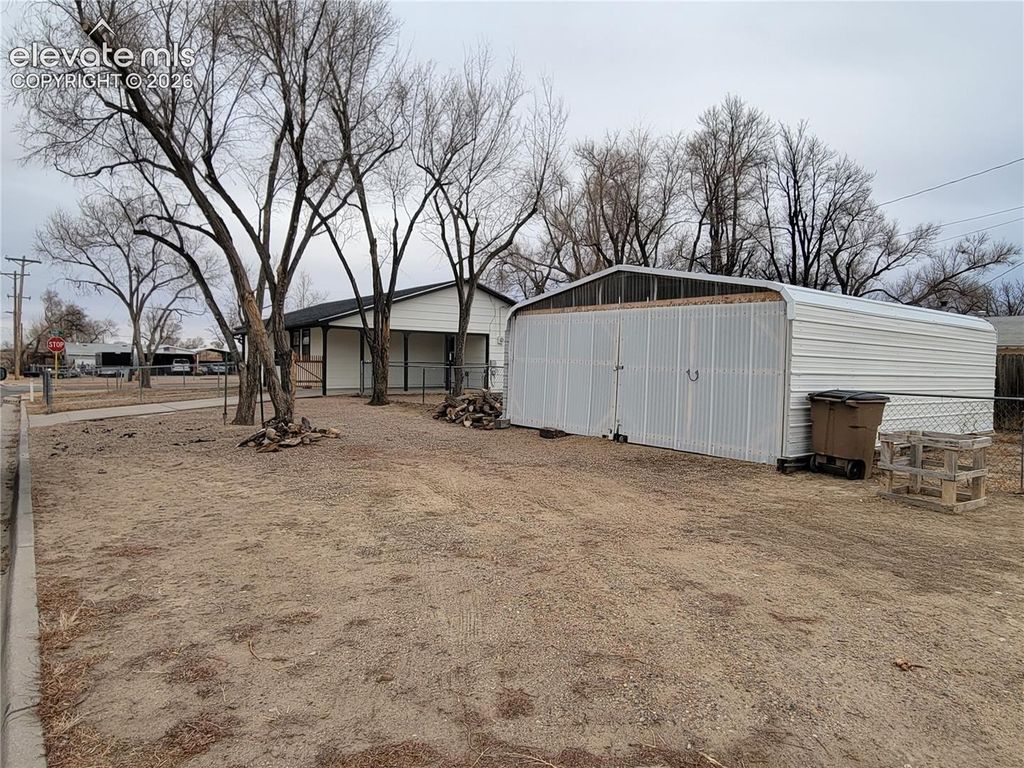 822 E 12th Street, La Junta, CO 81050 — photo 2