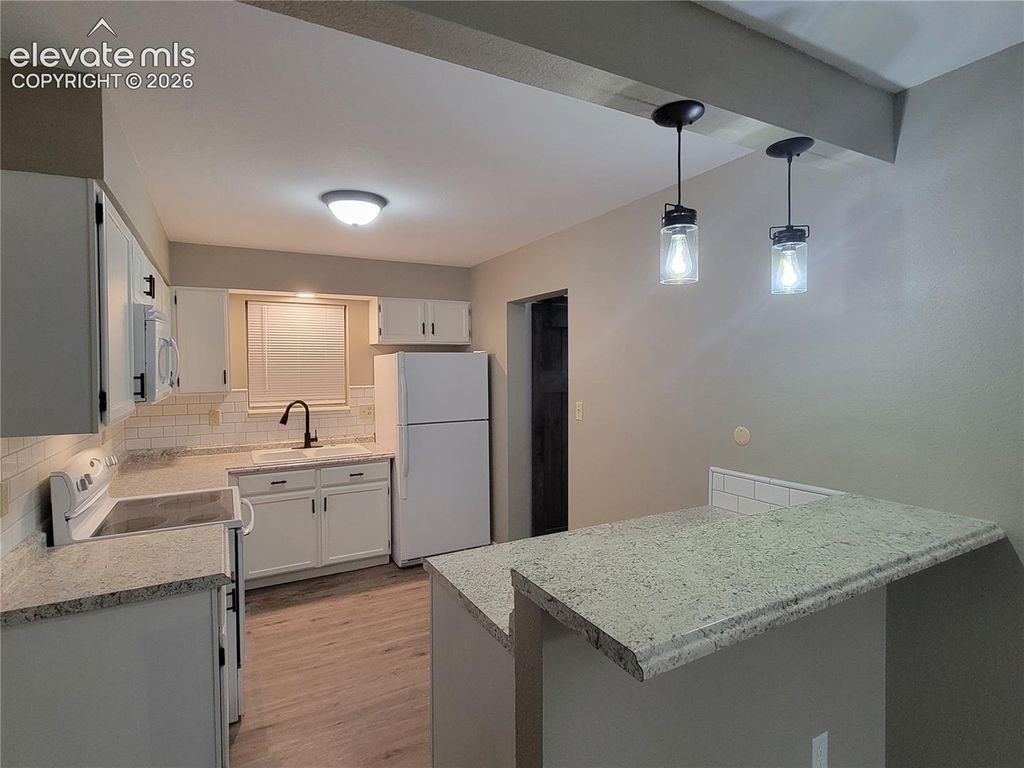 822 E 12th Street, La Junta, CO 81050 — photo 5