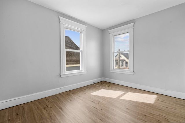 73 South Street, Waterbury, CT 06706