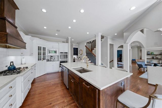 15405 Knox Street, Overland Park, KS 66221