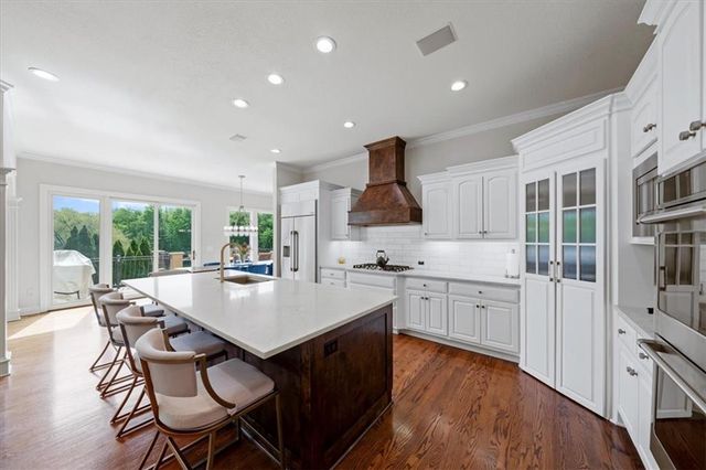 15405 Knox Street, Overland Park, KS 66221