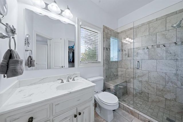 15405 Knox Street, Overland Park, KS 66221