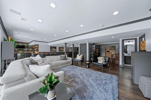 15405 Knox Street, Overland Park, KS 66221