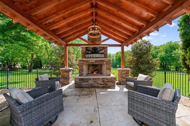 15405 Knox Street, Overland Park, KS 66221