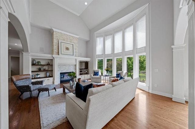 15405 Knox Street, Overland Park, KS 66221