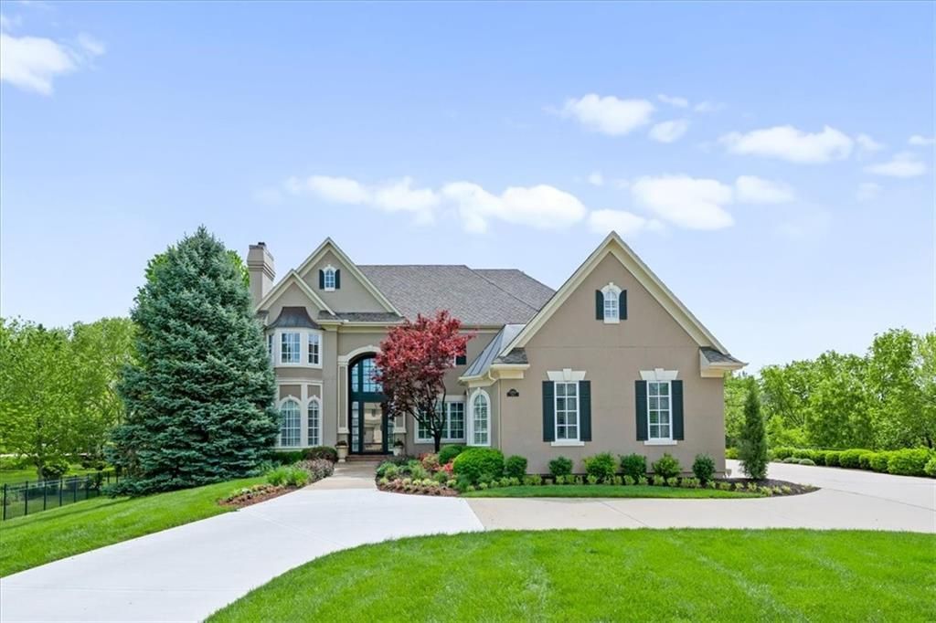 15405 Knox Street, Overland Park, KS 66221