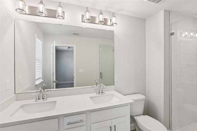 7558 DEER VALLEY CIRCLE, Tampa, FL 33635