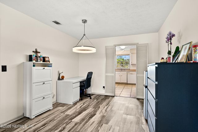 4915 BAYMEADOWS Road 6G, Jacksonville, FL 32217