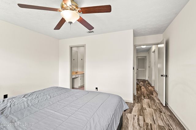 4915 BAYMEADOWS Road 6G, Jacksonville, FL 32217