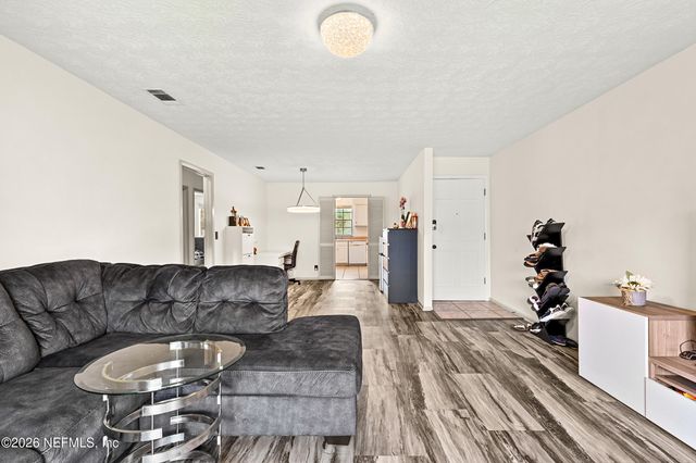 4915 BAYMEADOWS Road 6G, Jacksonville, FL 32217