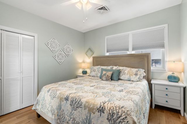 527 Ocean Boulevard, Hampton, NH 03842