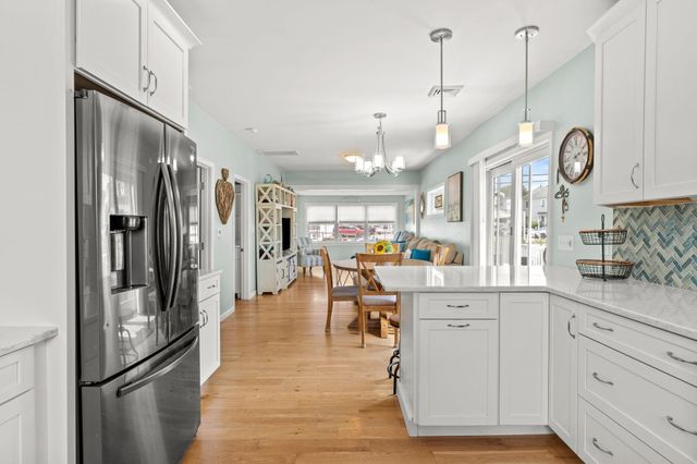 527 Ocean Boulevard, Hampton, NH 03842