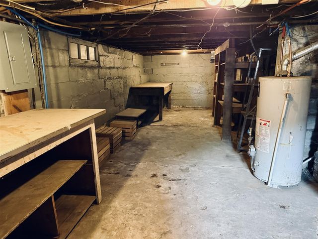 420 Robert Street, Ludington, MI 49431