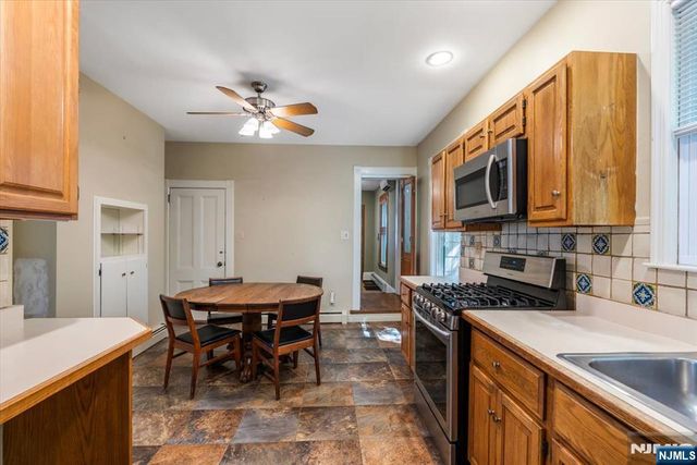 194 Christie Heights Street, Leonia, NJ 07605