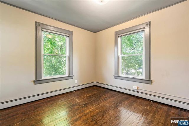194 Christie Heights Street, Leonia, NJ 07605