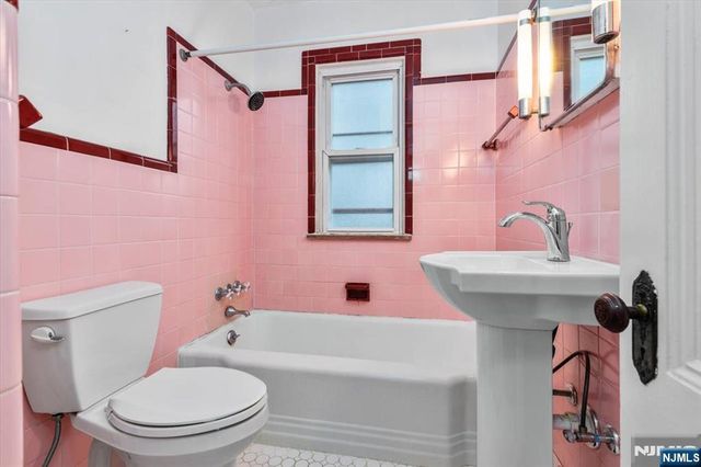 194 Christie Heights Street, Leonia, NJ 07605