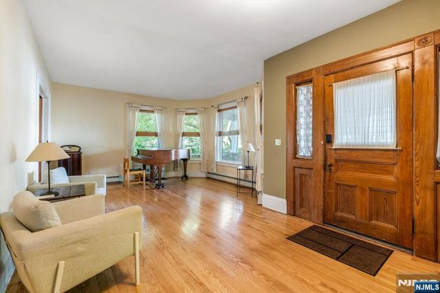 194 Christie Heights Street, Leonia, NJ 07605