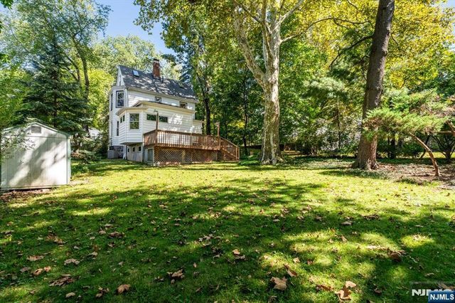 194 Christie Heights Street, Leonia, NJ 07605