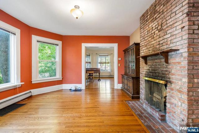 194 Christie Heights Street, Leonia, NJ 07605