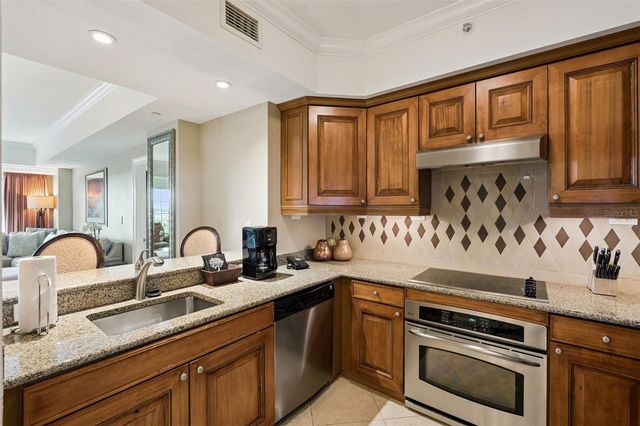 7593 GATHERING DRIVE 311, Kissimmee, FL 34747
