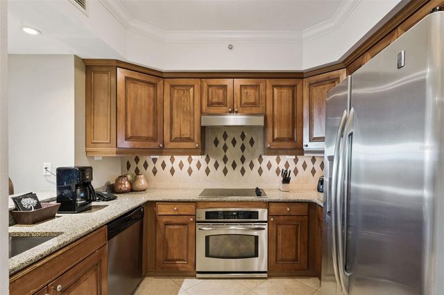 7593 GATHERING DRIVE 311, Kissimmee, FL 34747