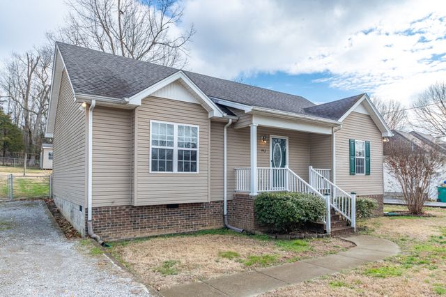 992 Sumerset Cir, Lewisburg, TN 37091
