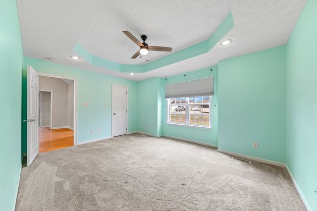 992 Sumerset Cir, Lewisburg, TN 37091