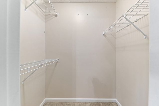 992 Sumerset Cir, Lewisburg, TN 37091