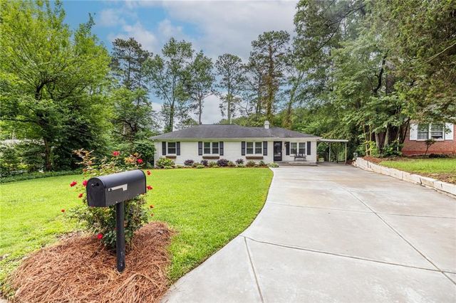 2299 Vistamont Drive, Decatur, GA 30033