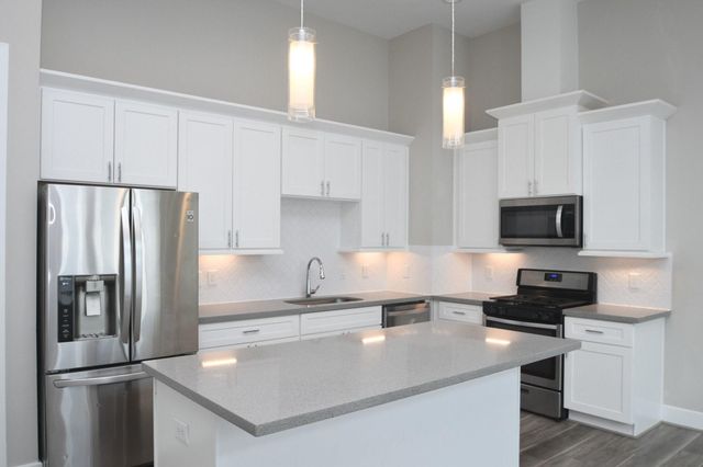 5904 Gardendale Drive B, Houston, TX 77092