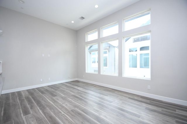 5904 Gardendale Drive B, Houston, TX 77092