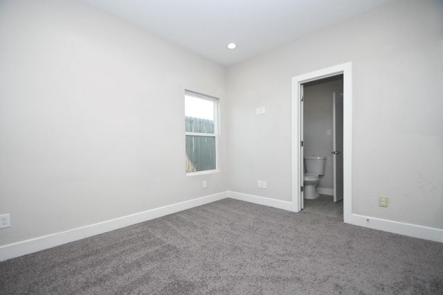 5904 Gardendale Drive B, Houston, TX 77092