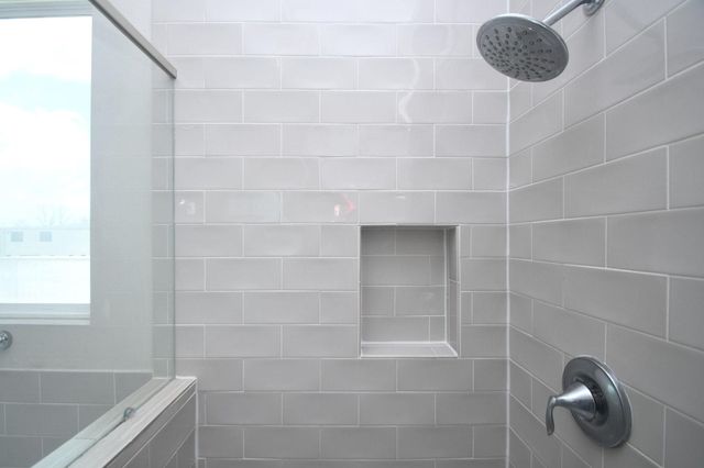 5904 Gardendale Drive B, Houston, TX 77092