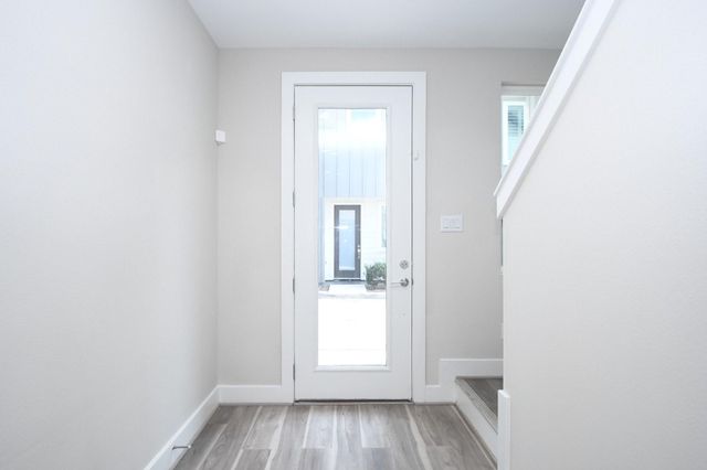 5904 Gardendale Drive B, Houston, TX 77092