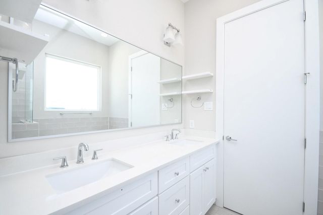 5904 Gardendale Drive B, Houston, TX 77092