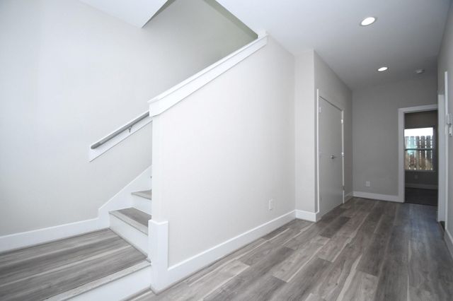 5904 Gardendale Drive B, Houston, TX 77092