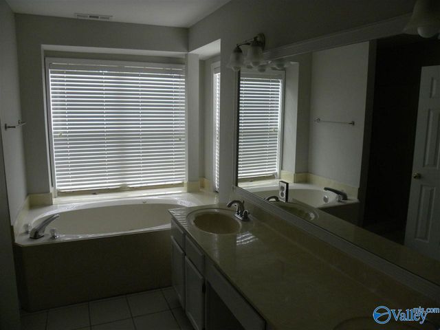 102 Sunset Circle, Madison, AL 35758