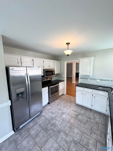 102 Sunset Circle, Madison, AL 35758