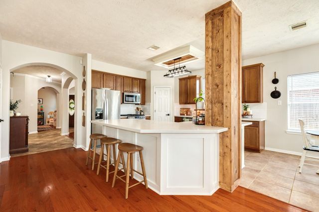 3529 Pine Valley Drive, Pearland, TX 77581