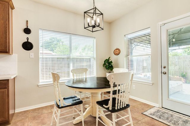 3529 Pine Valley Drive, Pearland, TX 77581